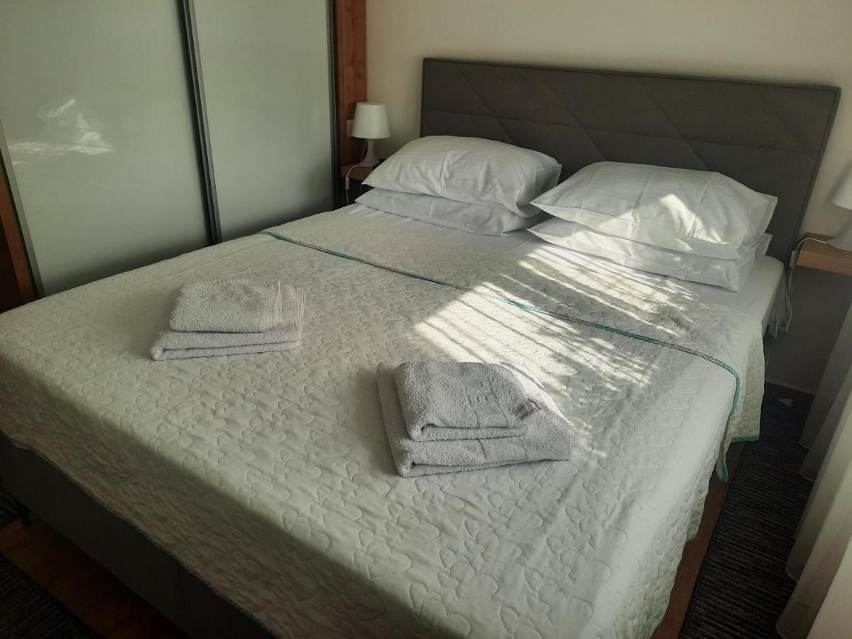 Bankovic Apartman วรินรัชกา บานยา ภายนอก รูปภาพ